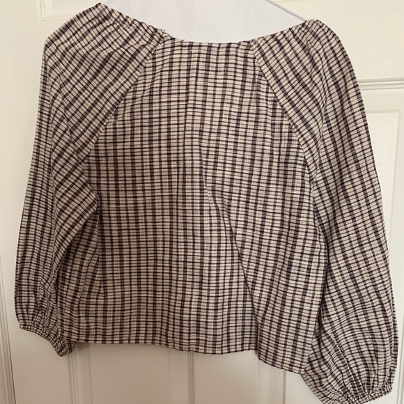 PullBear Cropped Puffed-Sleeve Button Blouse - Picture 2 of 5